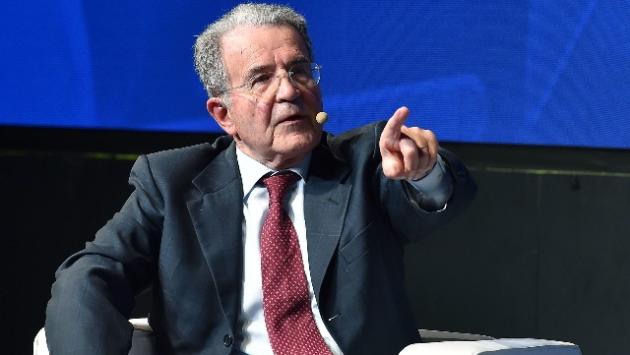Spyware Pegasus, intercettato anche Romano Prodi (oltre a Macron)