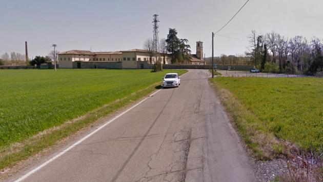 Scontro tra due auto a Torrechiara: due feriti