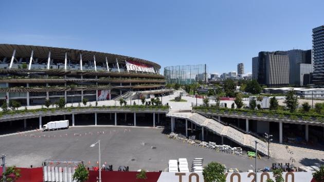 Tokyo, gli organizzatori: "Altri 19 positivi al Covid, tra cui tre atleti"