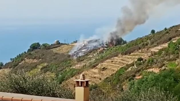 Incendio a Riomaggiore: evacuate per alcune ore 12 persone