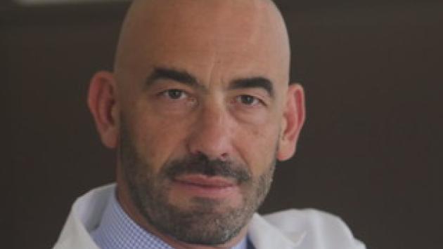 Vaccino, Bassetti "Aggredito sotto casa, lo Stato intervenga"