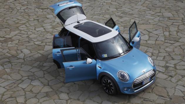 Mini, il fascino (in)discreto delle 5 porte