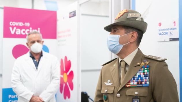 Vaccino, Figliuolo: "Il piano per la terza dose è pronto"