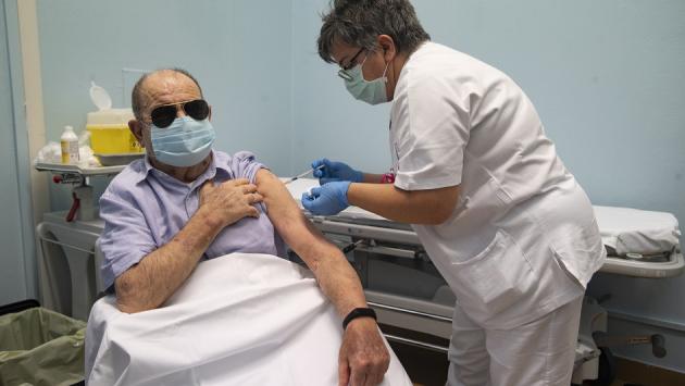 Già vaccinati i primi 250 pazienti «fragili» con la terze dosi