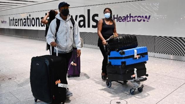 Gran Bretagna, da oggi obbligo di passaporto per chi arriva dall'Unione Europea