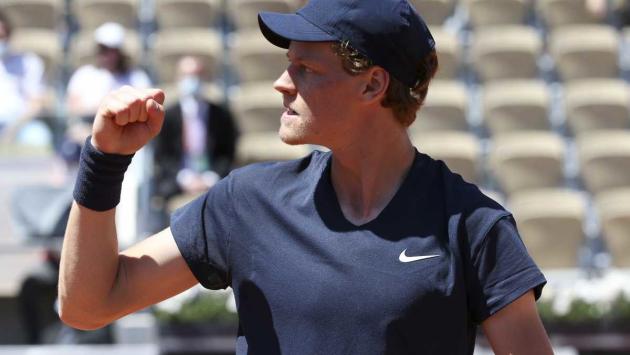Sinner batte Monfils e vince a Sofia il suo quarto titolo