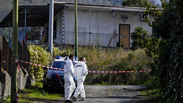 Ercolano, li scambia per ladri e spara uccidendo due giovani 
