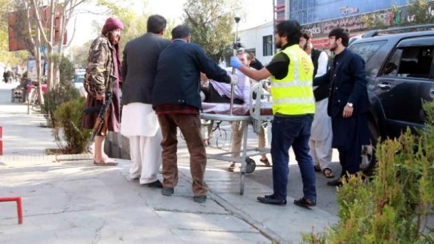 Attentato a Kabul, 19 morti e 50 feriti