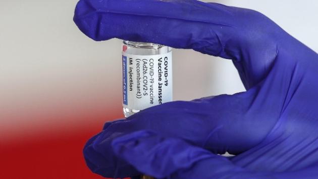Aifa, via libera alla dose 'booster' Johnson & Johnson dopo sei mesi con vaccino mRna