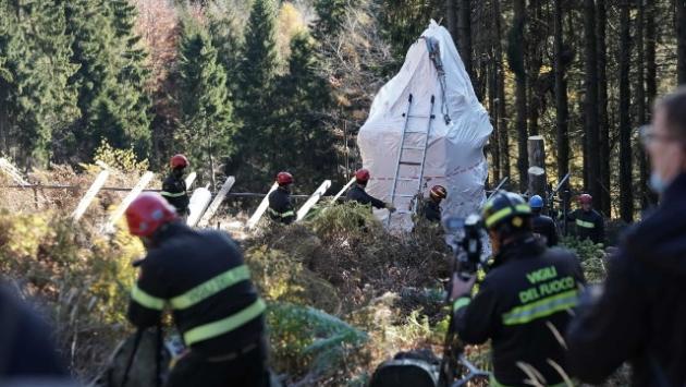 Mottarone: si rimuove la cabina, ultimi preparativi dei vigili fuoco
