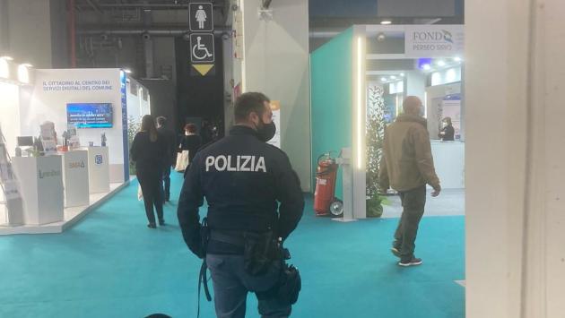 Cani antiesplosivo e artificieri: Fiere blindate per tre giorni