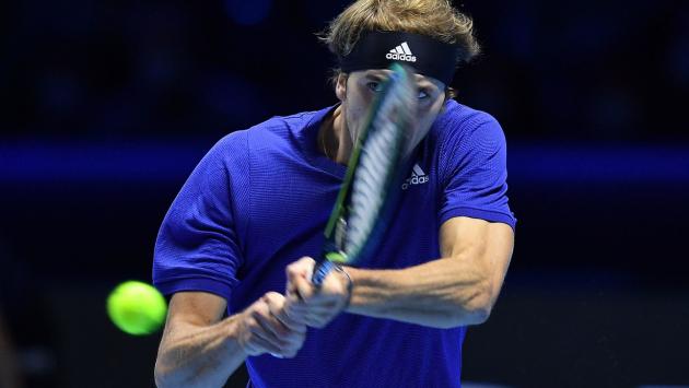Apt Finals, Berrettini infortunato e costretto al ritiro nella prima partita contro Zverev