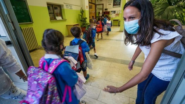 Esposito: «Long Covid anche nei bimbi e la scuola ne risente. Presto i vaccini»