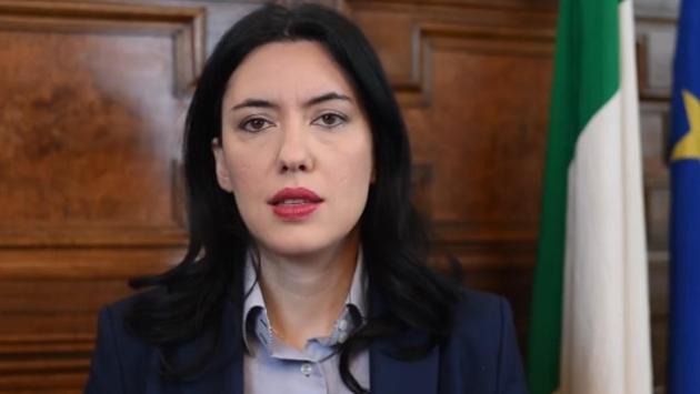 La tesi dell'Azzolina: il gip, "Salvini non insultò ma criticò"