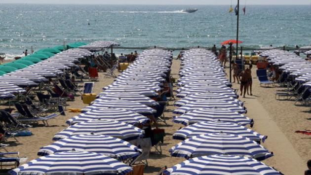 «Caro pieno» su vacanze, Bolzano-Trapani 400 euro