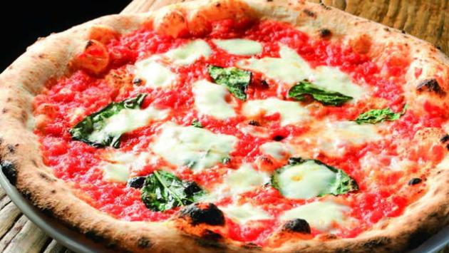 Dopo 2 anni di stop, torna il Campionato Mondiale della Pizza: a Parma dal 5 al 7 aprile. Sfida tra 40 paesi