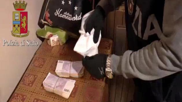 Tratta dei baby calciatori, patteggiano anche i genitori fasulli