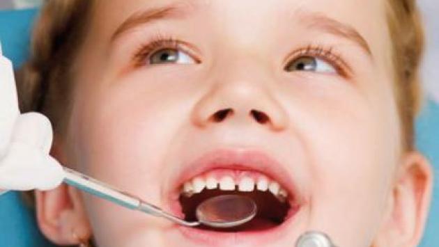 Denti perfettamente allineati grazie ai nuovi apparecchi
