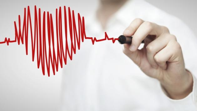 Attacco cardiaco: come riconoscerlo e cosa fare