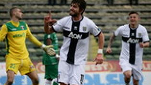 Parma: splendida rimonta, Samb ko