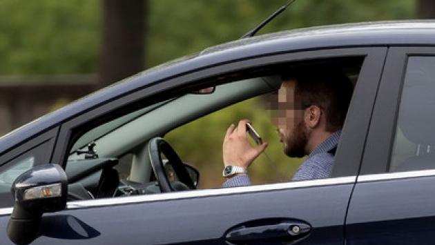 Al telefono alla guida? Due multe al giorno