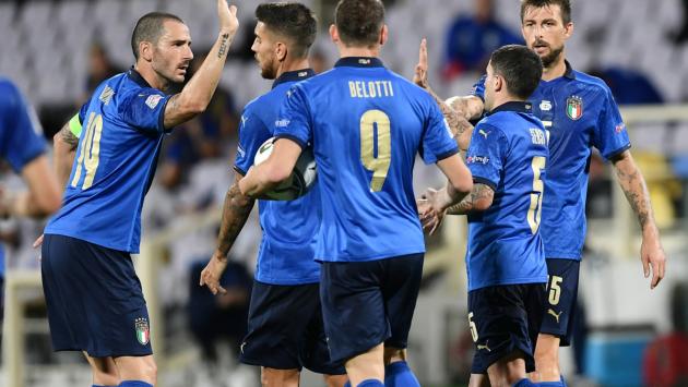 Bonucci avverte CR7 "Tanto lo sa che le prende..."