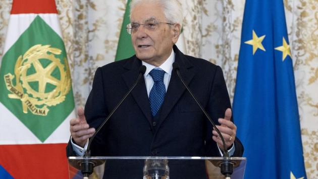 Mattarella "Nessuna malattia troppo rara per non meritare una cura"