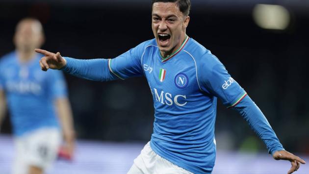 Raspadori all'88°, il Napoli batte 2-1 la Juventus