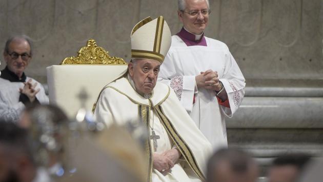 Papa Francesco "Seminare quotidianamente semi di pace perché germoglino"