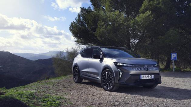 Renault Scenic E-Tech Electric, l'elettrica per le famiglie
