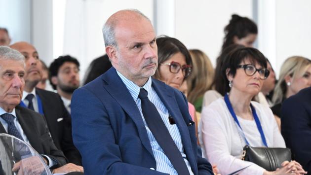Vaccini, Schillaci revoca le nomine del gruppo NITAG