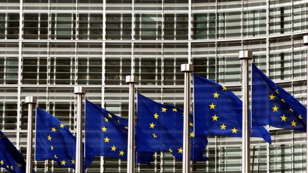 Ue, maxi multa da 3 miliardi a Google per distorta concorrenza