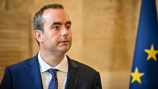 Francia, Macron nomina Lecornu primo ministro