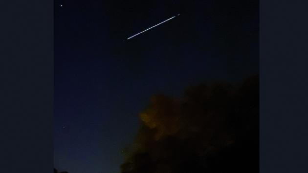 Scia nel cielo di Bosco di Corniglio