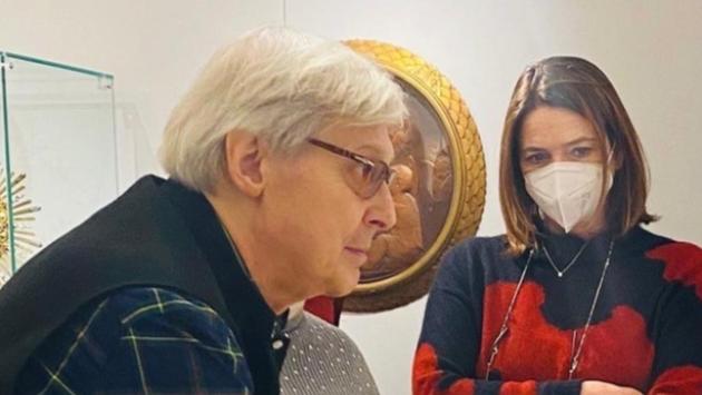 L’onorevole Vittorio Sgarbi in visita alle Collezioni d’Arte e alla mostra temporanea di Palazzo Bossi Bocchi