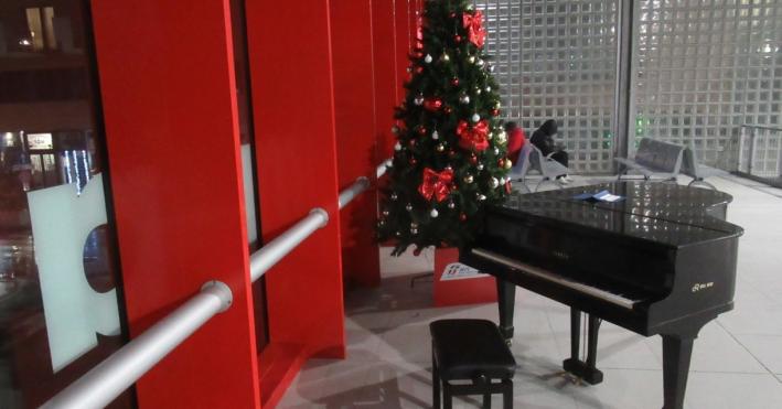 In stazione &egrave; arrivato un&hellip; pianoforte