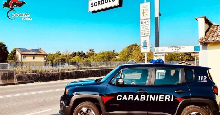 Furto notturno in una casa di riposo per anziani a Sorbolo mezzani, scappa rubando un'auto e sfondando la recinzione: denunciato un 27enne