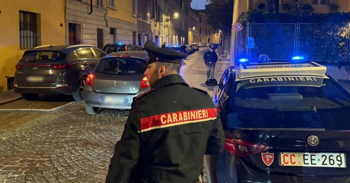 Borgo Riccio sotto choc: 27enne accoltellato al torace, finisce in Rianimazione. Sospettata la compagna