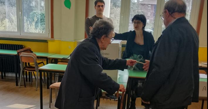 Non c'&egrave; et&agrave; che tenga: la parmigiana Rina Zanichelli va a votare a 103 anni
