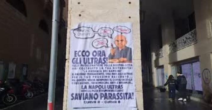 Manifesti ultras contro De Laurentiis e Saviano a Napoli