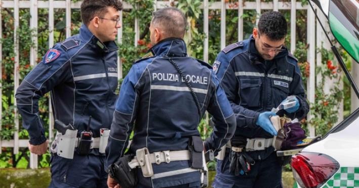 Litiga con una donna e la investe per cercare di ucciderla a Milano, arrestato