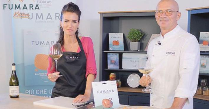 «Fumara kitchen», tante ricette e un protagonista: il salmone