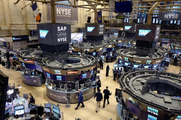 Il caso  Tesla   tra auto e finanza