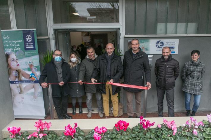 Una nuova  casa &laquo;a colori&raquo; per la Lega fibrosi cistica