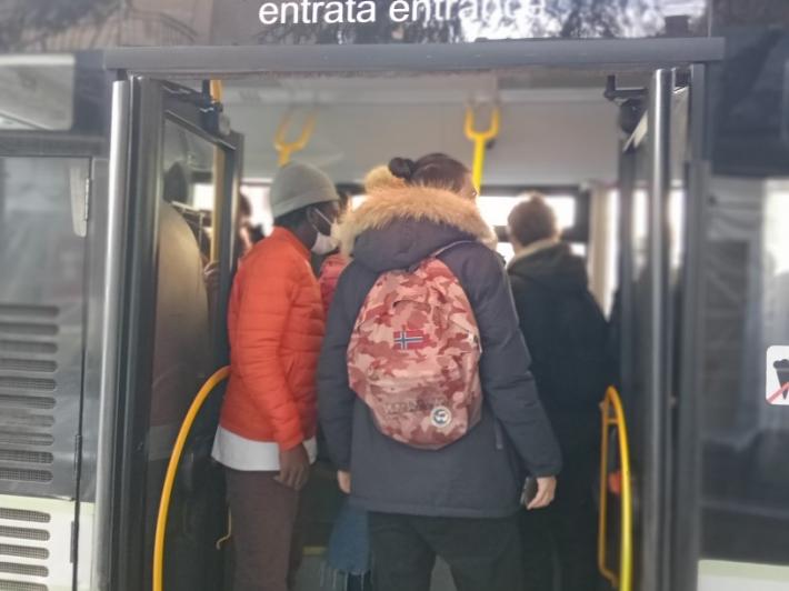 Autobus pieno al Campus