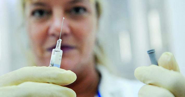 Vaccinazioni anti-covid, dal 21 gennaio nuove modalit&agrave; di prenotazione per tutte le et&agrave; con Numero verde e agli Sportelli Cup di Case della salute e poli sanitari