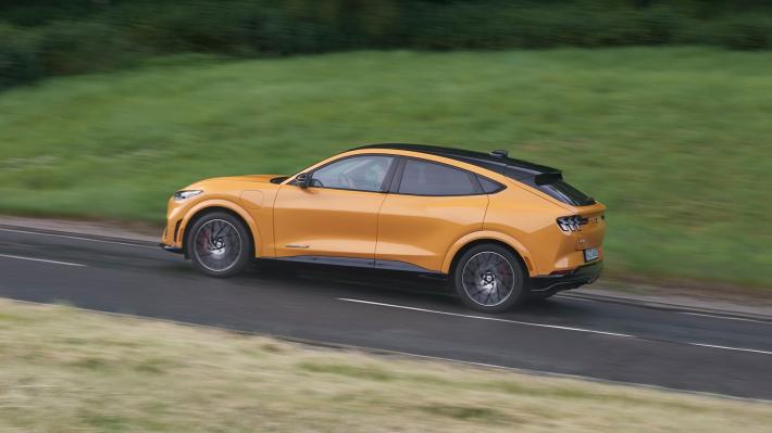 La polizia di New York sceglie la Ford Mustang elettrica