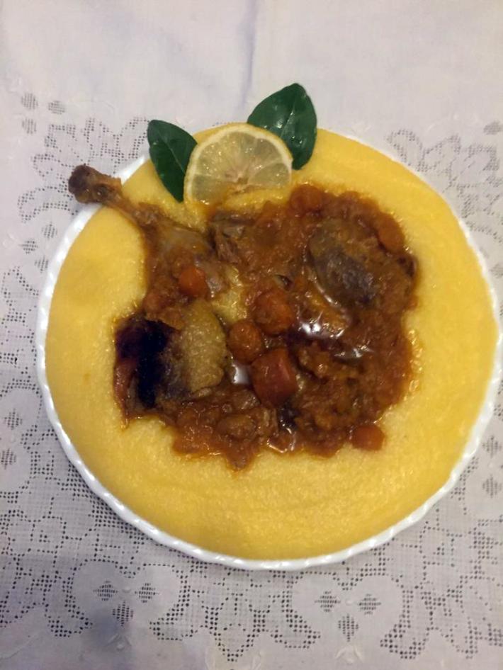 Irresistibile anatra nel nido 