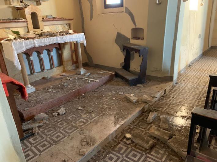 &laquo;Svuotata&raquo; la chiesa  