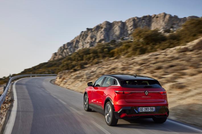 La M&eacute;gane con la spina